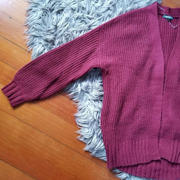 Size Xsmall Wild Fable Knit Cardigan - Picture 2 of 7